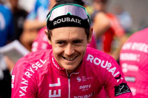 boucles-mayenne-2024-etape-2-photo-marie-vaning-lnc-06