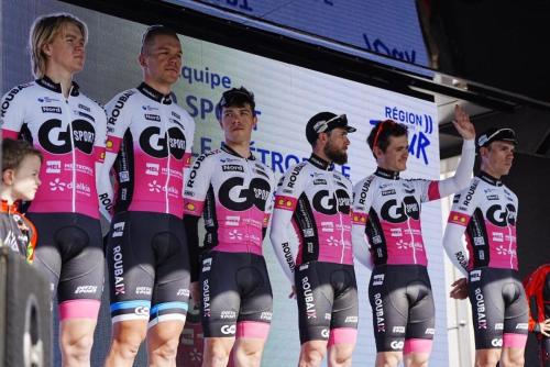 region-pays-de-la-loire-tour-2023-etape-2-photo-marie-vaning-lnc-05