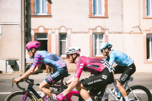 region-pays-de-la-loire-tour-2026-etape-1-photo-vidal-lnc-06