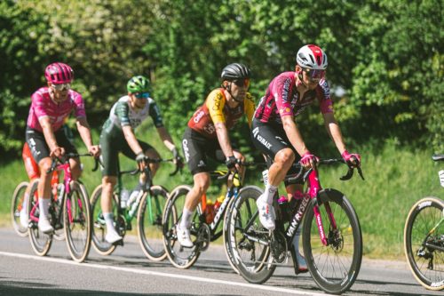 region-pays-de-la-loire-tour-2026-etape-1-photo-vidal-lnc-08