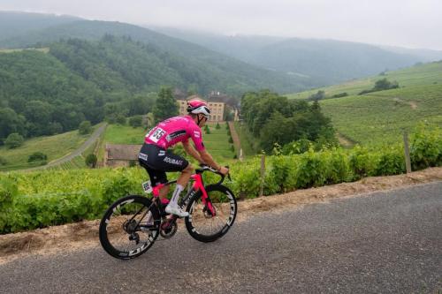 tour-du-beaujolais-2024-photo-patrick-berjot-photographies-09