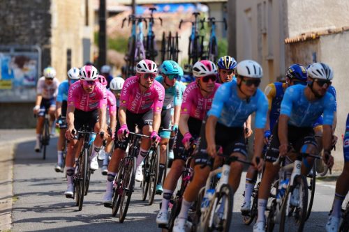 tour-poitou-charentes-2025-etape-1-photo-marie-vaning-lnc-03