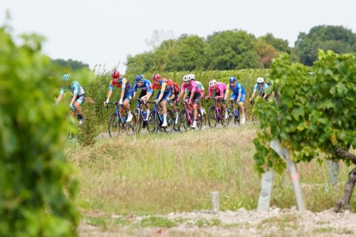 tour-poitou-charentes-2025-etape-1-photo-marie-vaning-lnc-04