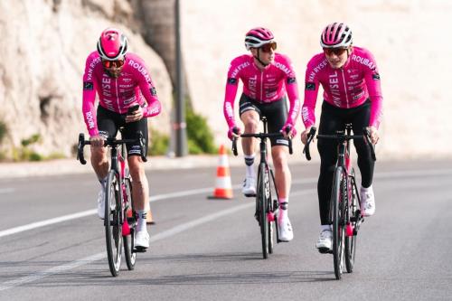 tour-provence-2024-prologue-photo-xavier-pereyron-lnc-03