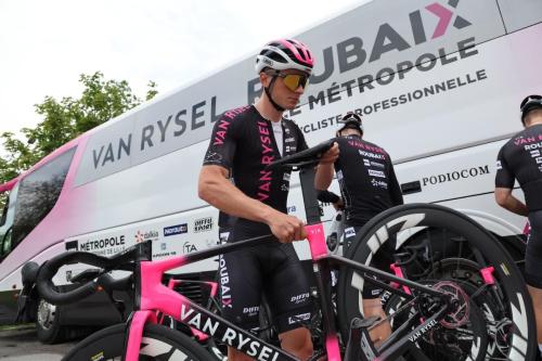 van-rysel-roubaix-4JDK-avant-course-13-05-2024-photo-laurent-sanson-25