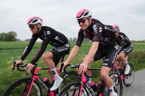 van-rysel-roubaix-4JDK-avant-course-13-05-2024-photo-laurent-sanson-76